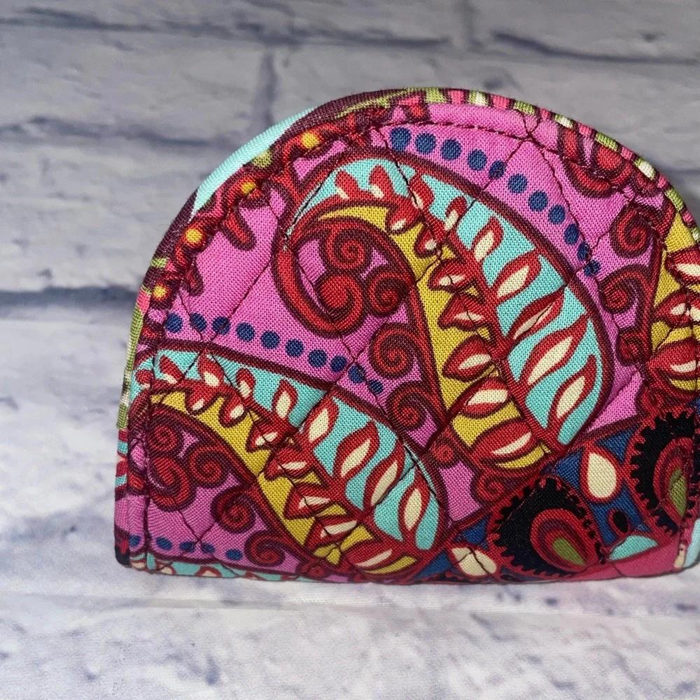 Vera Bradley Mini Dome Coin Purse in Resort Medallion Pattern - Picture 4 of 5